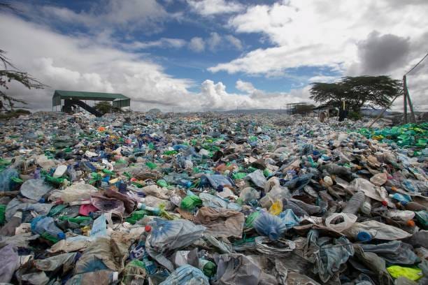 Global Negotiators Meet in Canada to Forge Key Treaty on Plastic Pollution