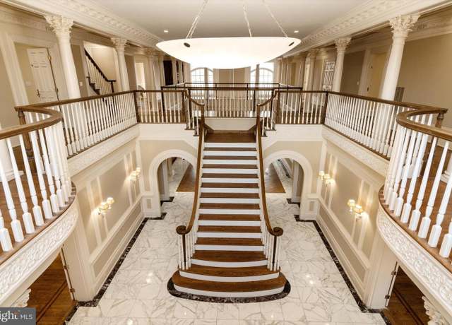 Top 10 countries with the most expensive real estate in Africa 2025