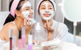 Vikki Nicolai La Crosse's Tips For Launching a Profitable Organic Skincare Brand in a Crowded Market