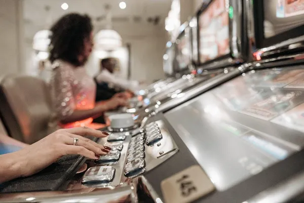 People playing Slot games like play online slots on 10bet.co.za. Photo: Piexels